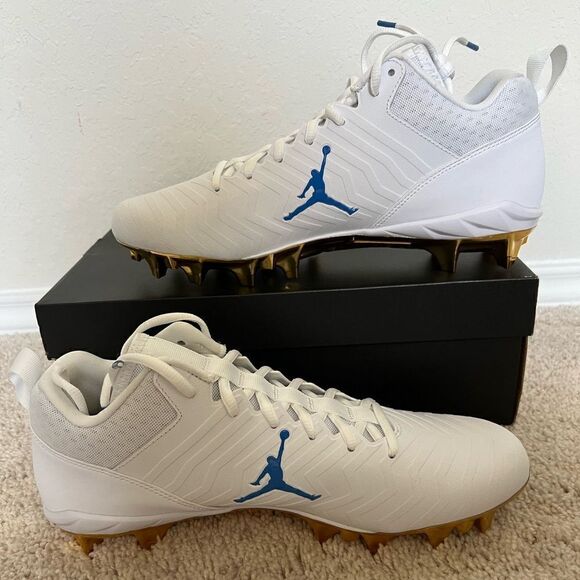 Nike Jordan UCLA Player Exclusive Football Cleats - Picture 2 of 11